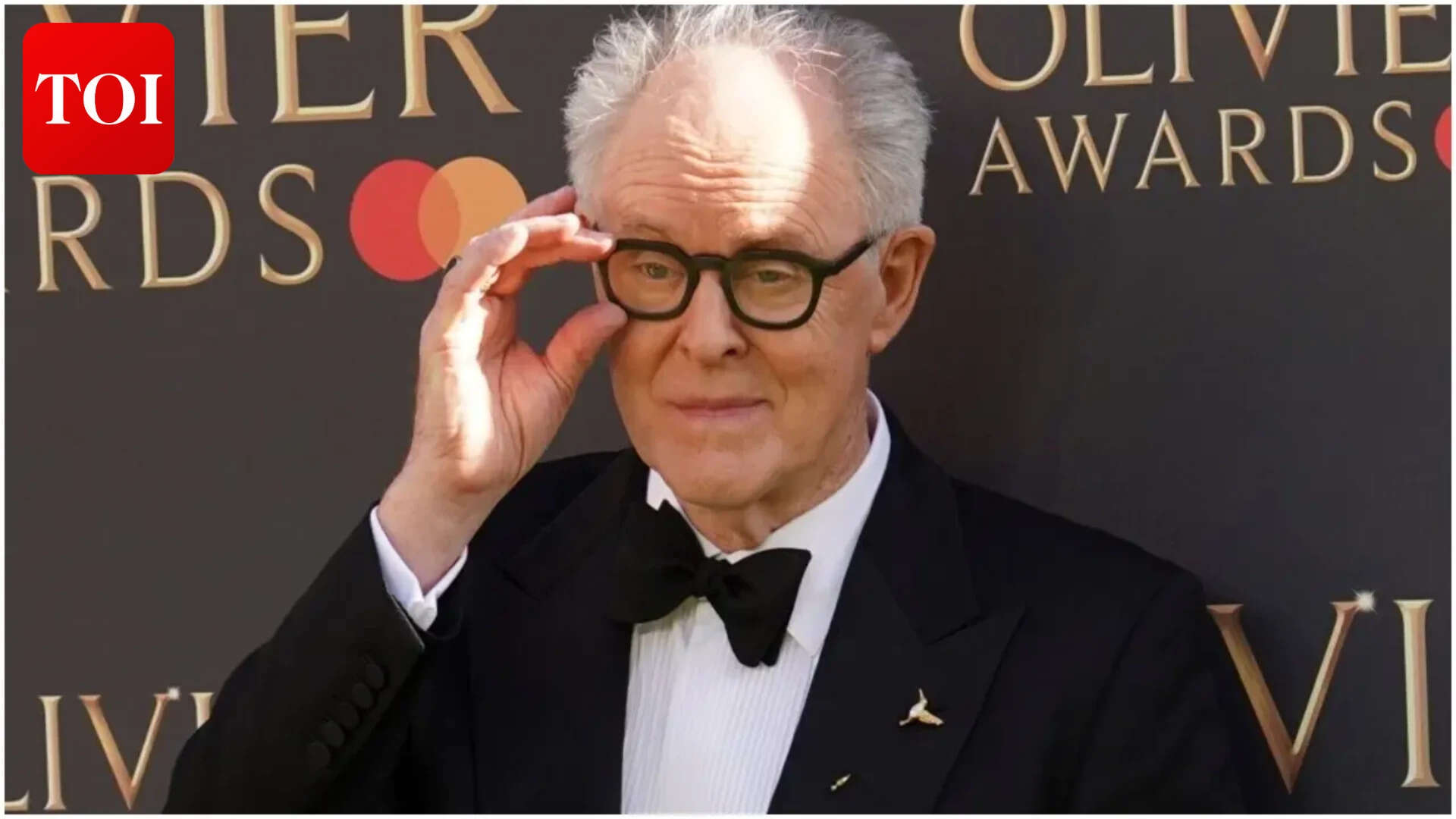 'Giant' star John Lithgow makes Tony awards history