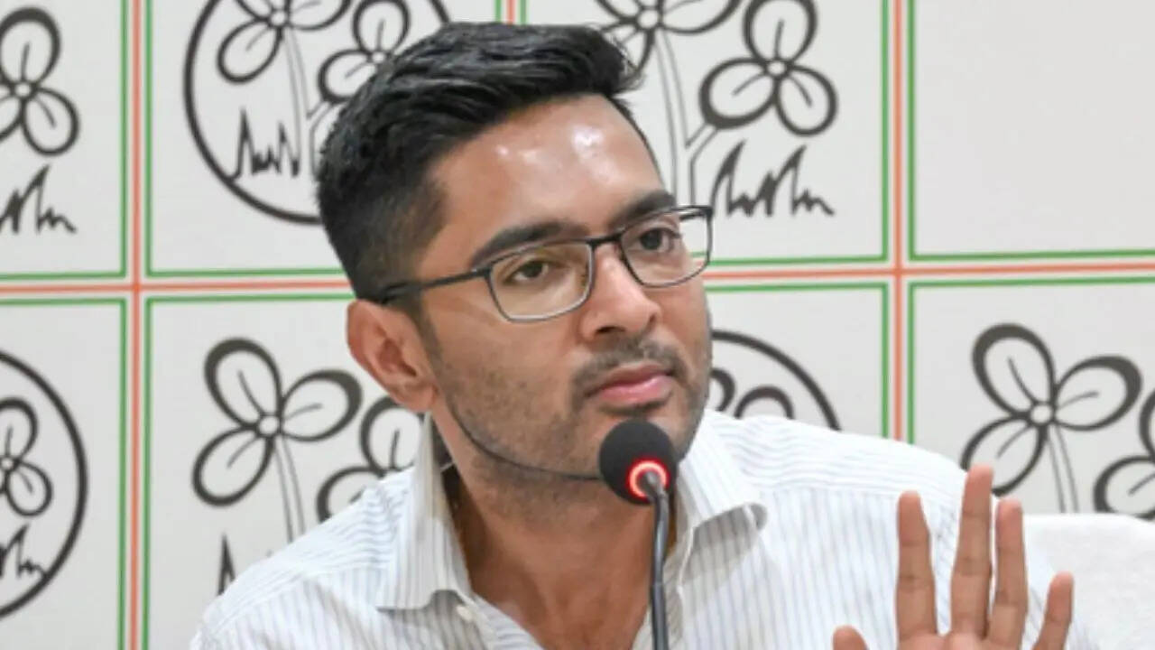 Bengal signature 'forgery' case: Abhishek Banerjee seeks tim