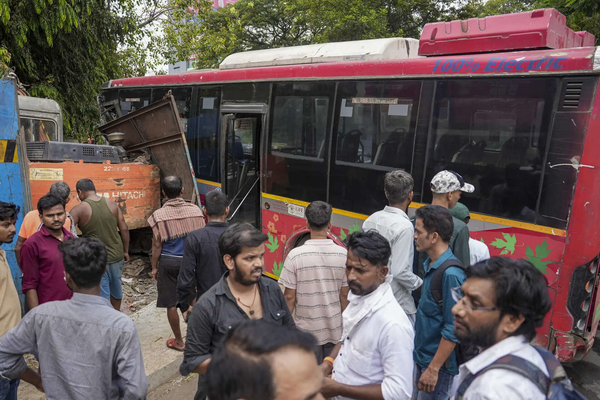 BEST bus collision in Mumbai