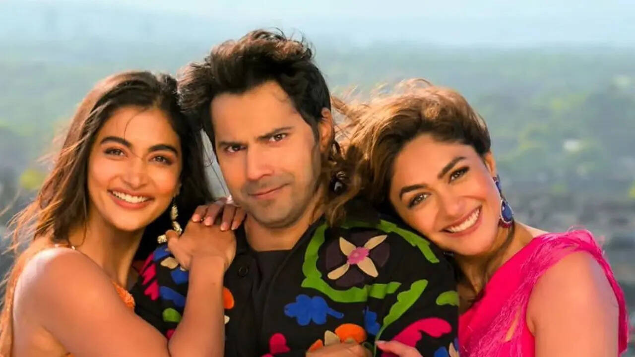 'Hai Jawani Toh Ishq Hona Hai' box office collection Day 5 [LIVE]: Eyes Rs 30 crore milestone