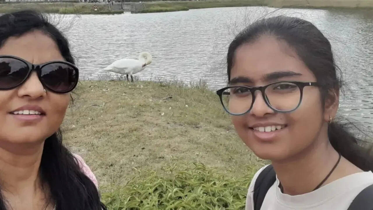 Shubhi Gupta with her mother Urmila (Special Arrangements)