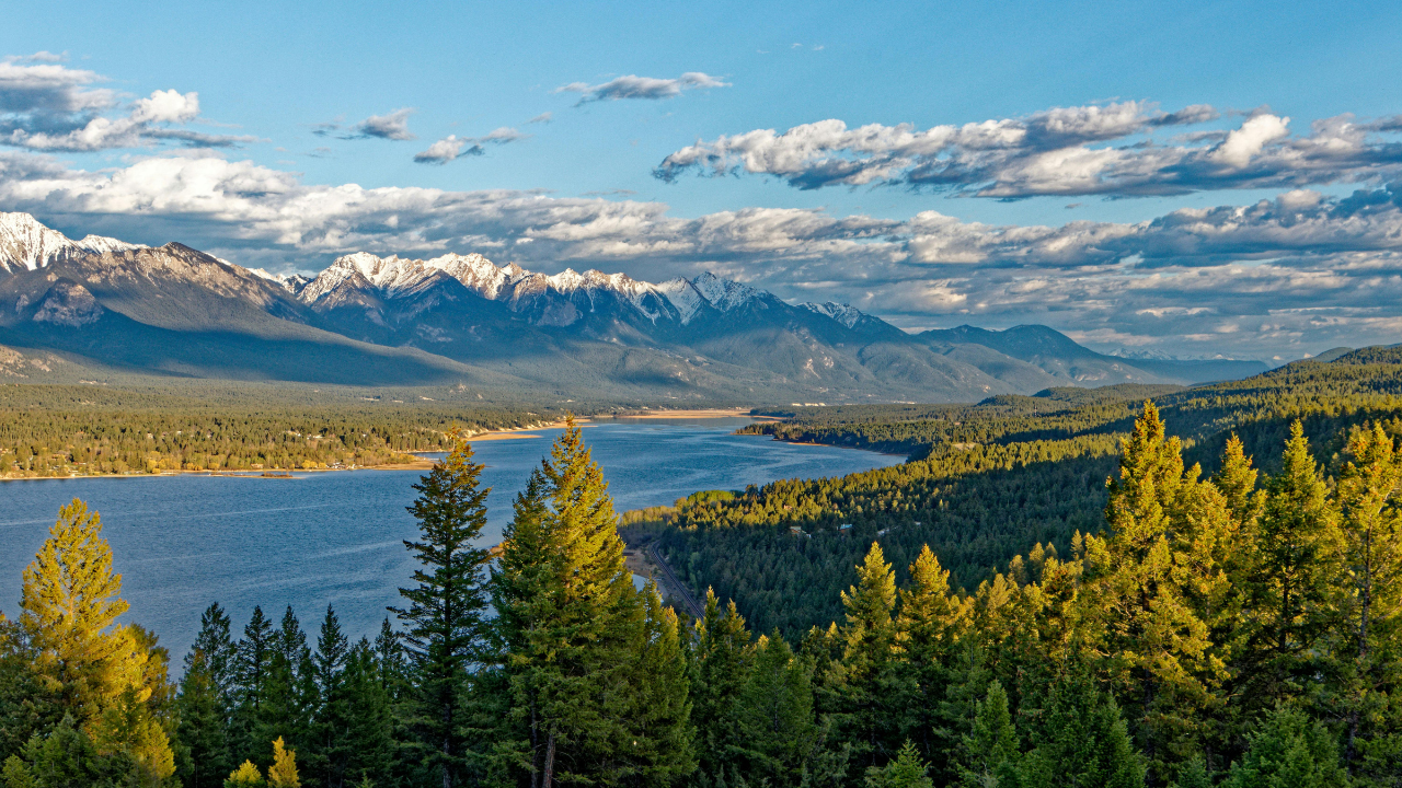 4. Comox: Nature, healthcare and community engagement
