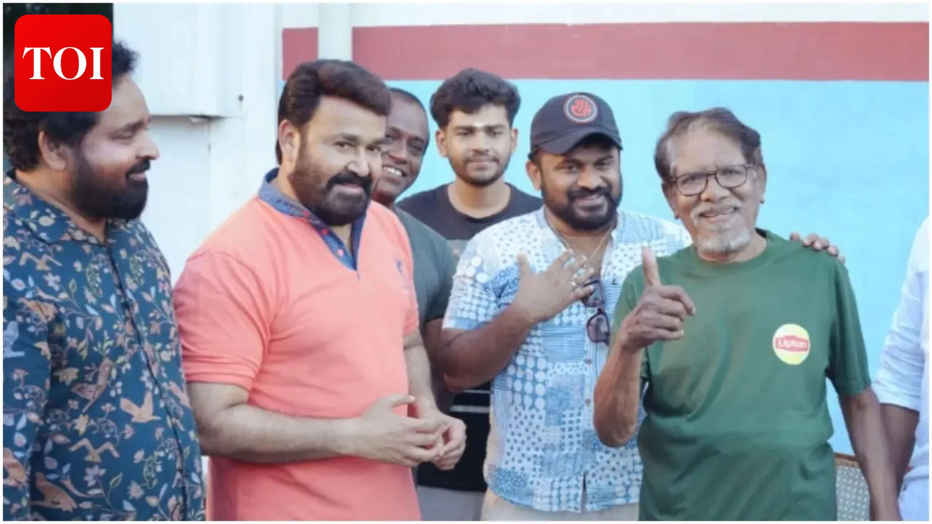 Mohanlal and 'Thudarum' team remember Bharathiraja