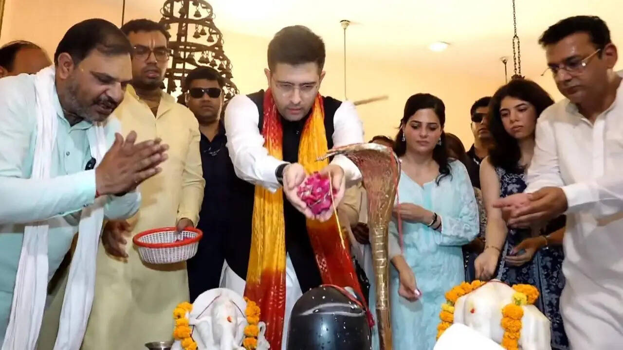 Watch: Raghav Chadha performs pooja as Modi becomes longest-serving elected PM