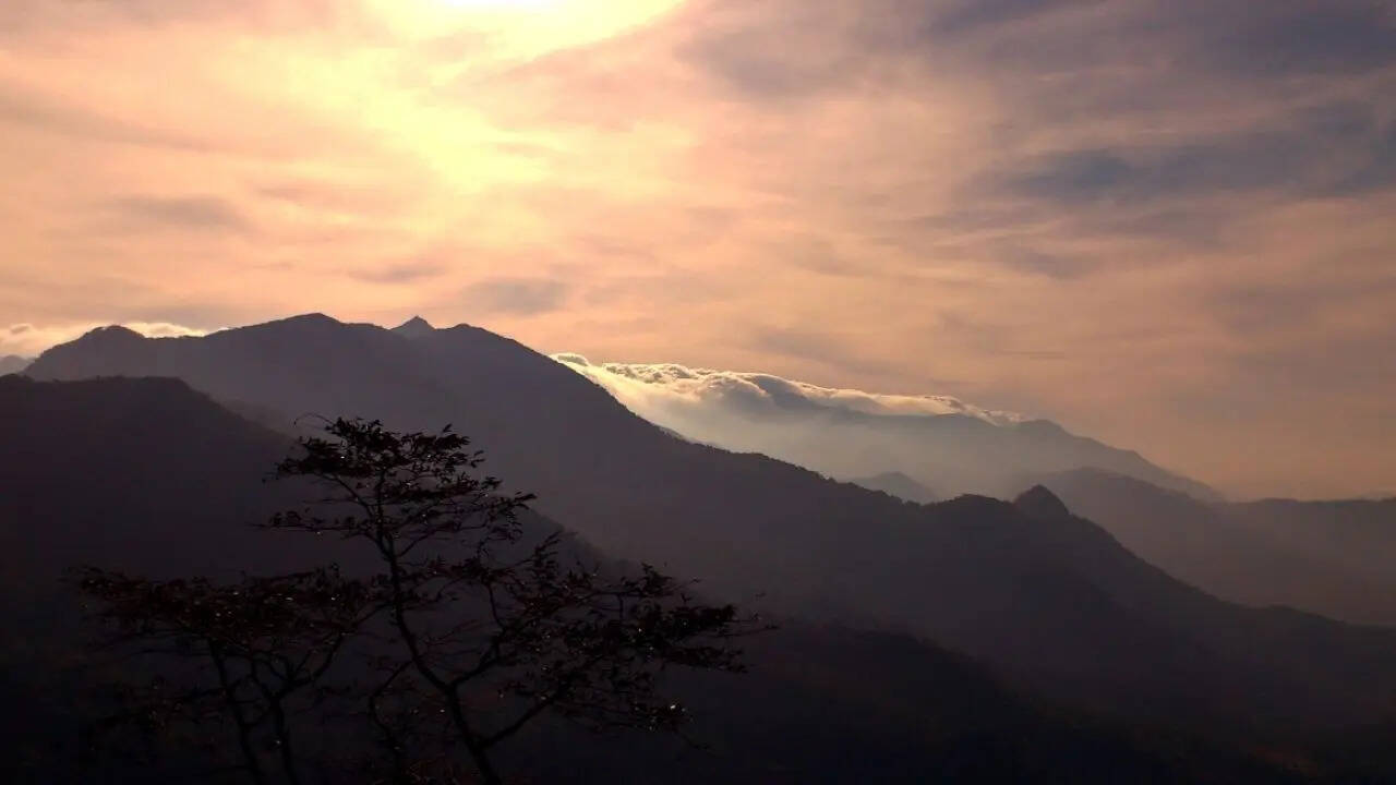 5. Ponmudi