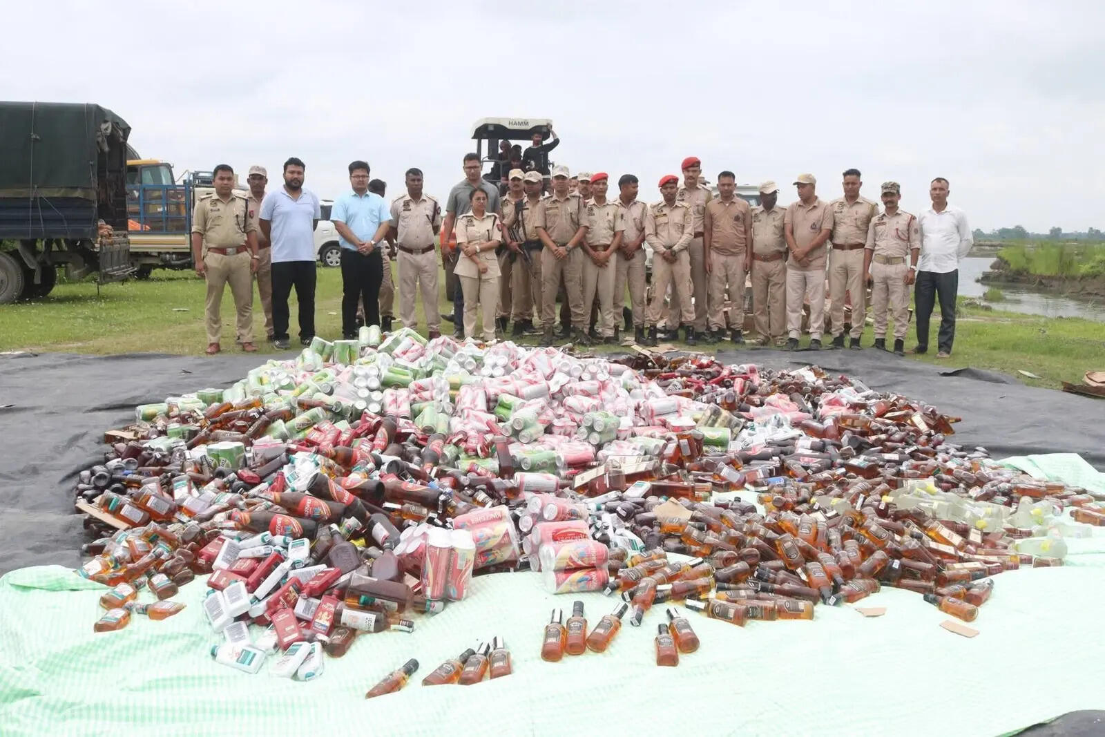 b0fdd3a5-291b-4fcc-85e2-059fbdb58d22_Liquor_destruction_Majuli.jpg