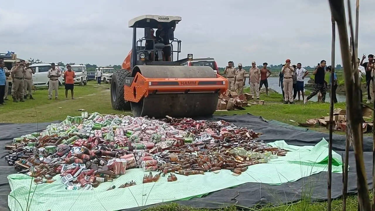 e67f322c-3b58-4e7b-b676-3fd4034a838c_Majuli_liquor_destruction_.jpg
