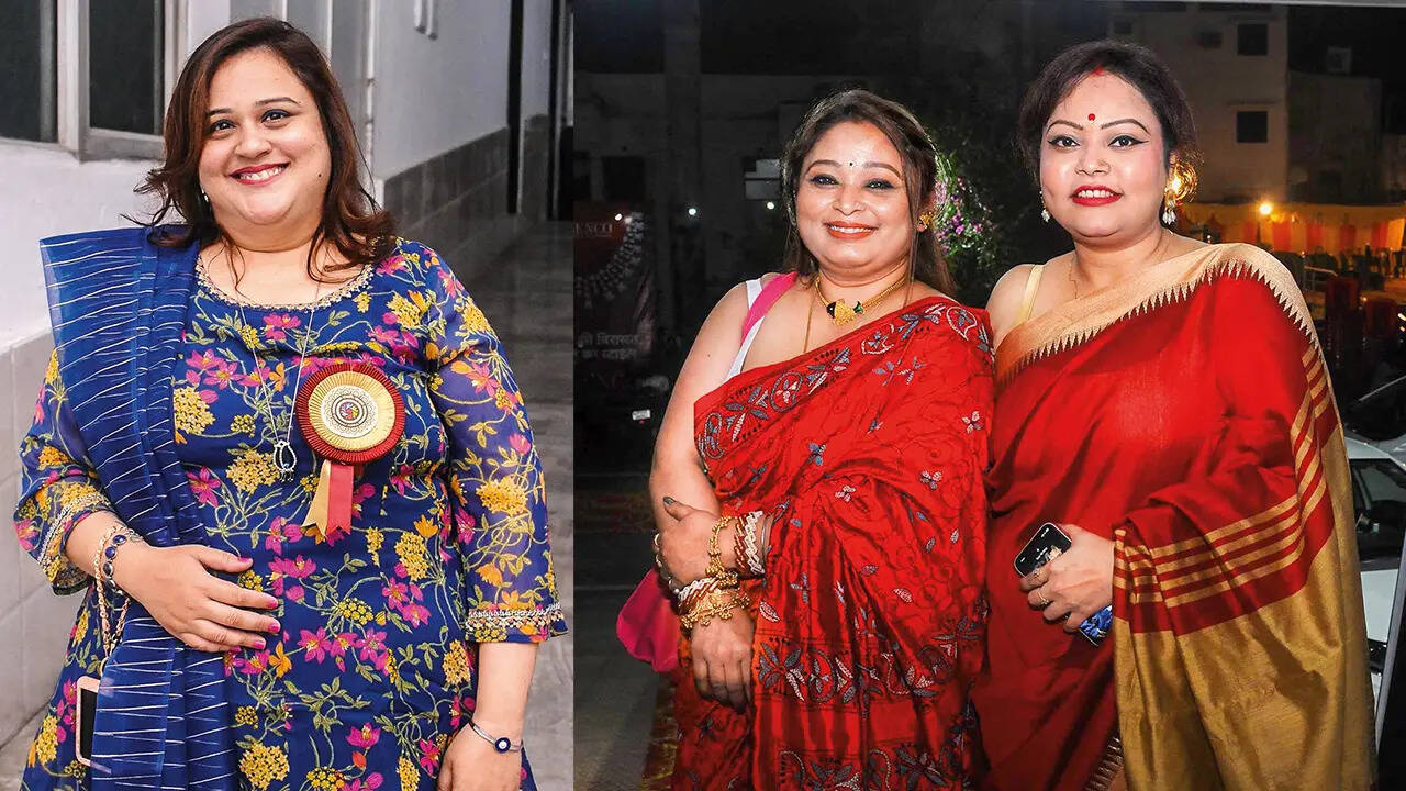 (L) Joyshree Chatterjee (R) Jyoti Das and Shilpi Sinha