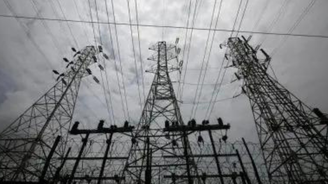 Nations may agree to new target of electricity meeting 35% of global energy demand by 2035