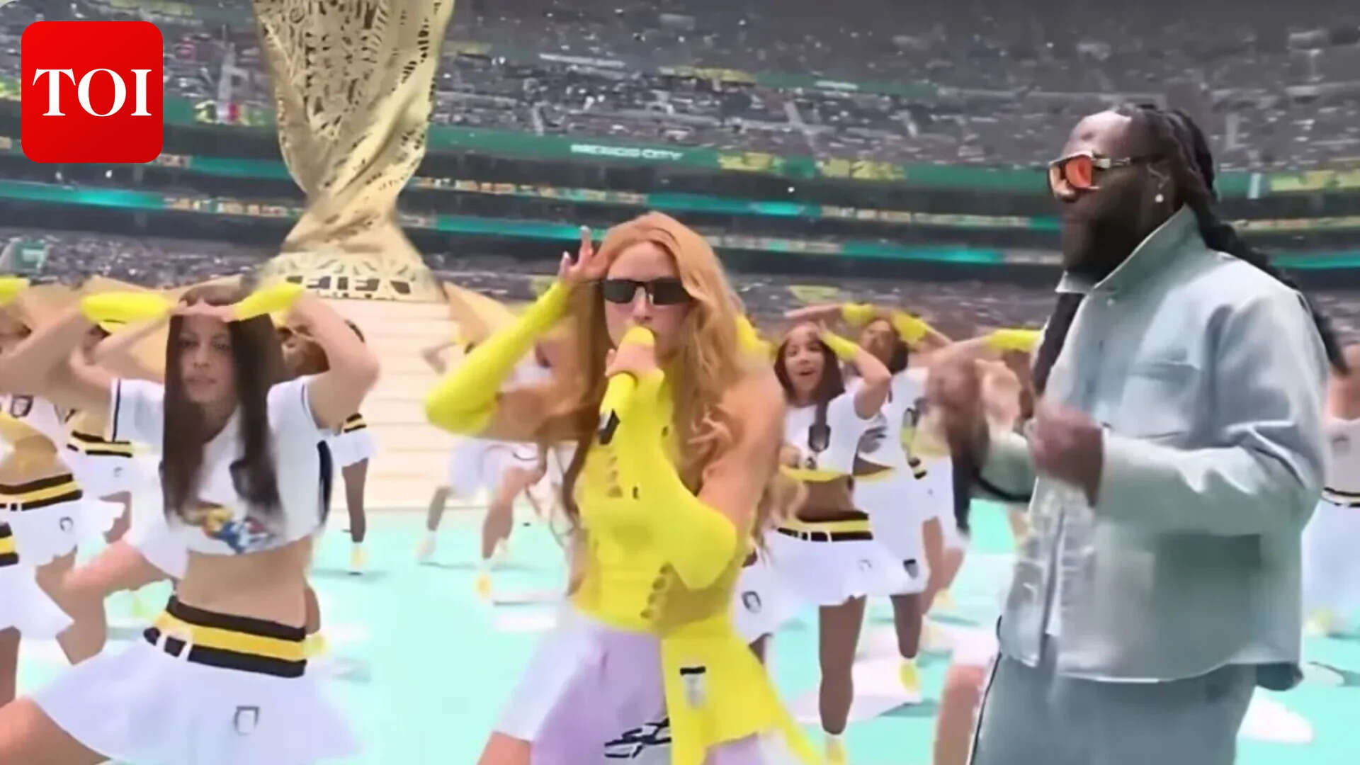 Shakira's World Cup look sparks body double theories<br>