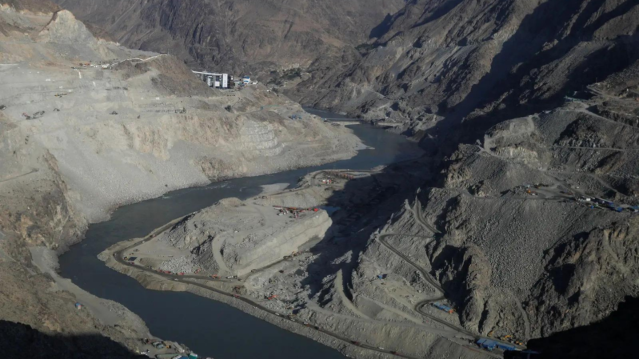 Pakistan Grapples with Severe Water Shortage, Affecting One-Third of Population