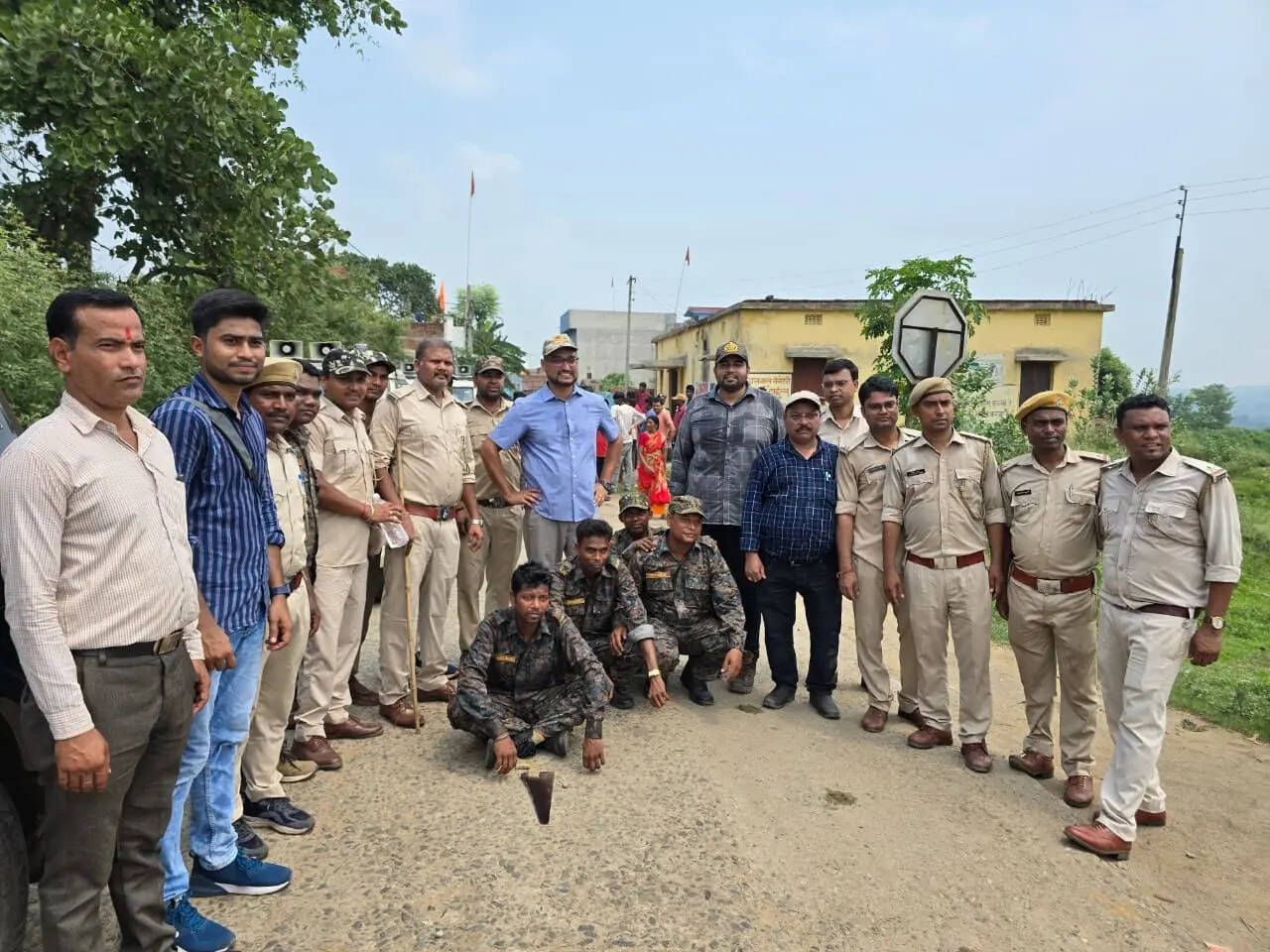 06aac031-cb76-4f3f-9518-80382a7f3360_Bokaro_illegal_timber_smuggling_and_sawmill_network_busted_2.jpg