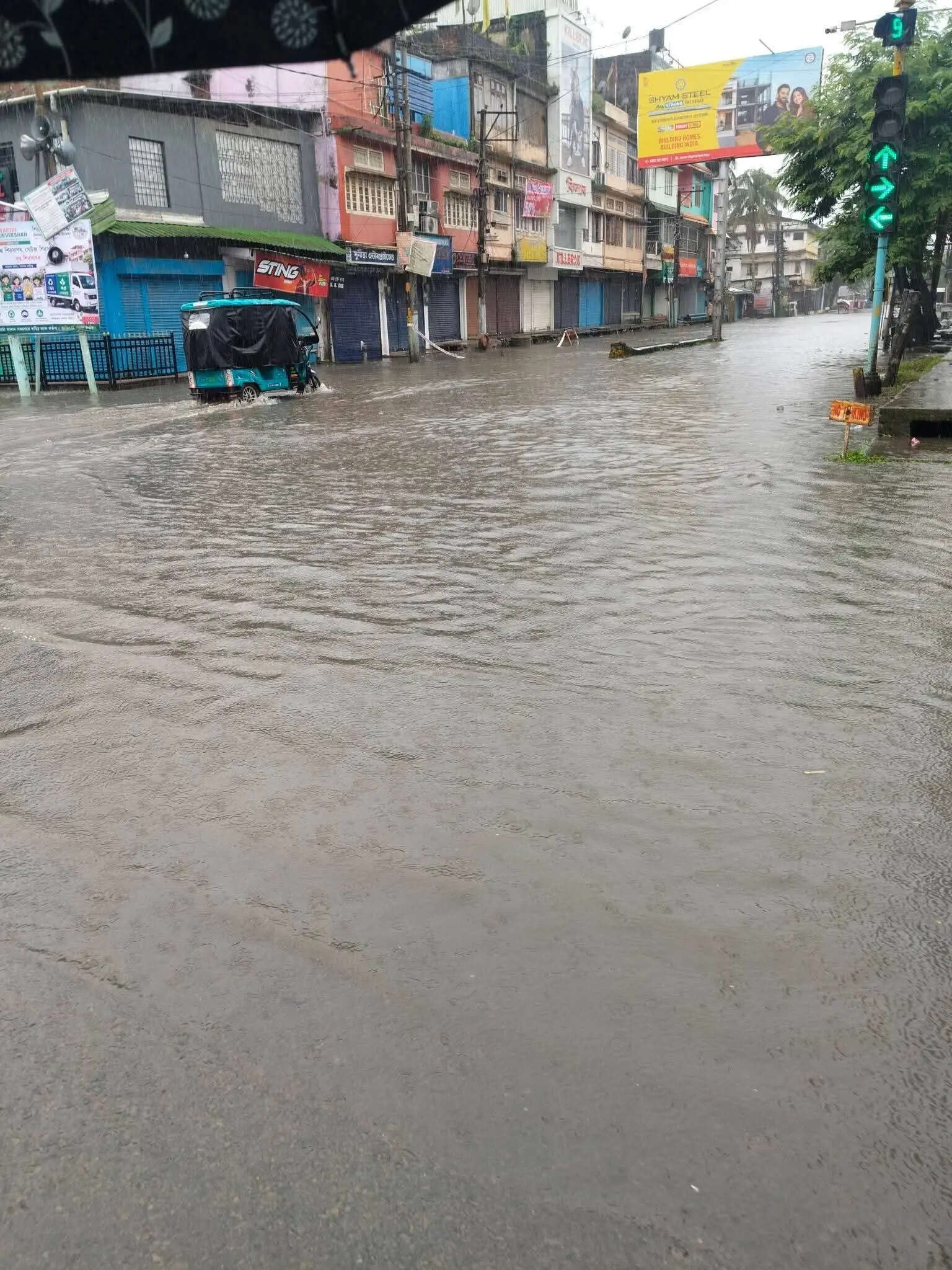c2e5a6c2-688e-4774-9fb2-598e54f8031d_Sivasagar_waterlogging._.jpg