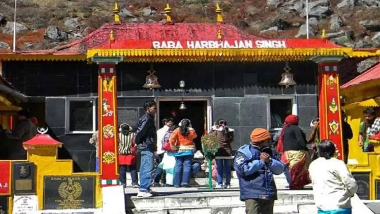 4. Baba Harbhajan Singh Temple