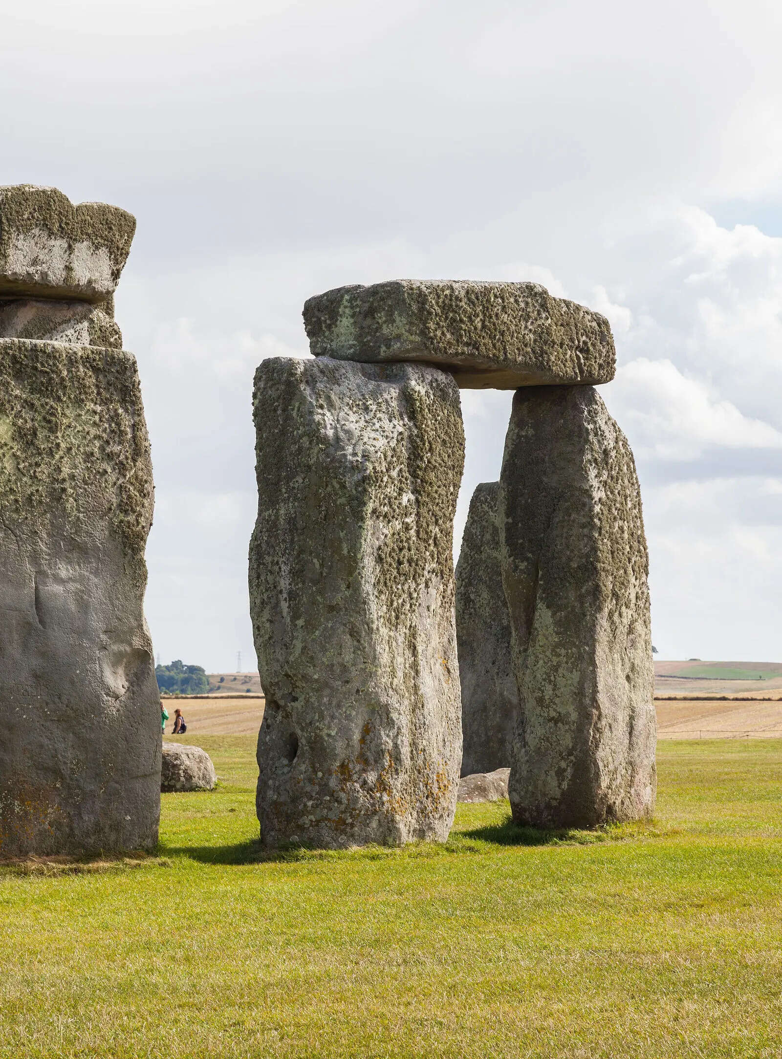1920px-Stonehenge,_Condado_de_Wiltshire,_Inglaterra,_2014-08-12,_DD_17.