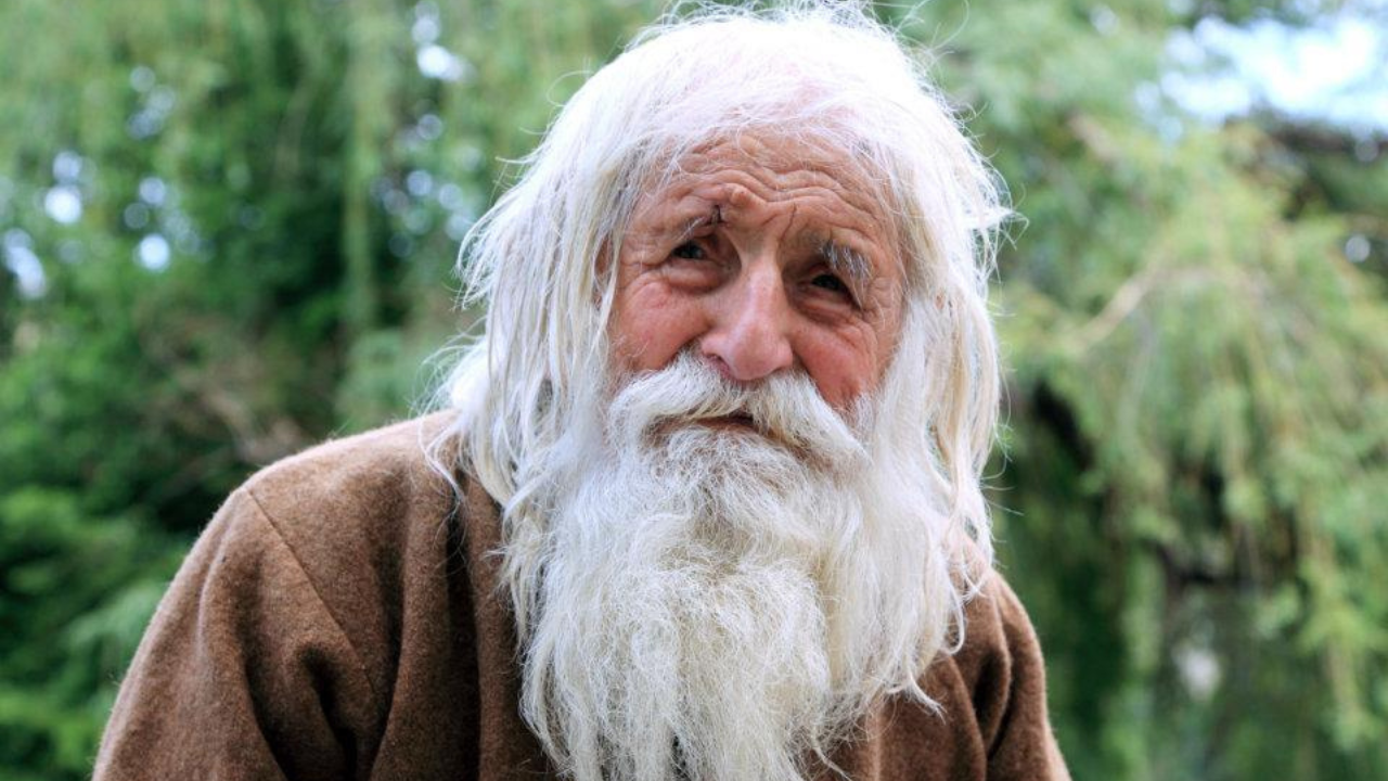 At 103, he walked 20 km a day to beg on the streets and then donated $46,000 to orphanages and churches: Meet the ‘saint’ of Bulgaria