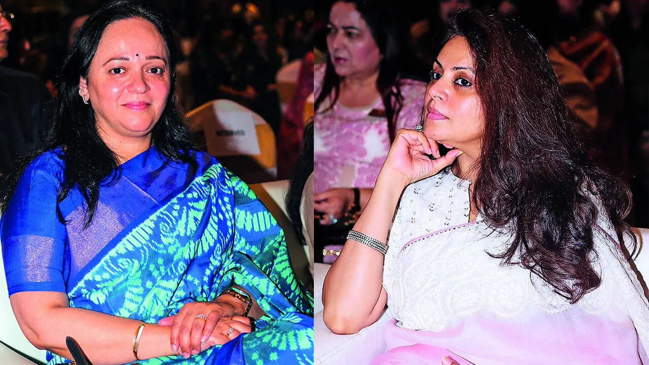 (L) Dr Ekta Sharma (R) Anju Narain