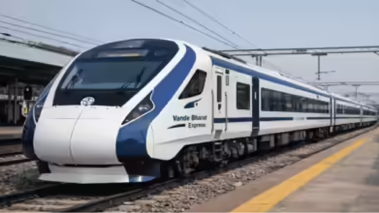 Eight minor boys arrested over stone-pelting on Coimbatore–Chennai Vande Bharat Express