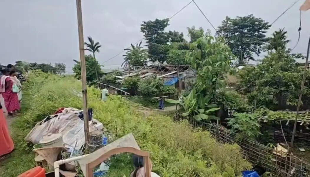 ae9cbcfd-f011-486c-80f9-6b46b45407ea_Dibrugarh_eviction_drive_.jpg