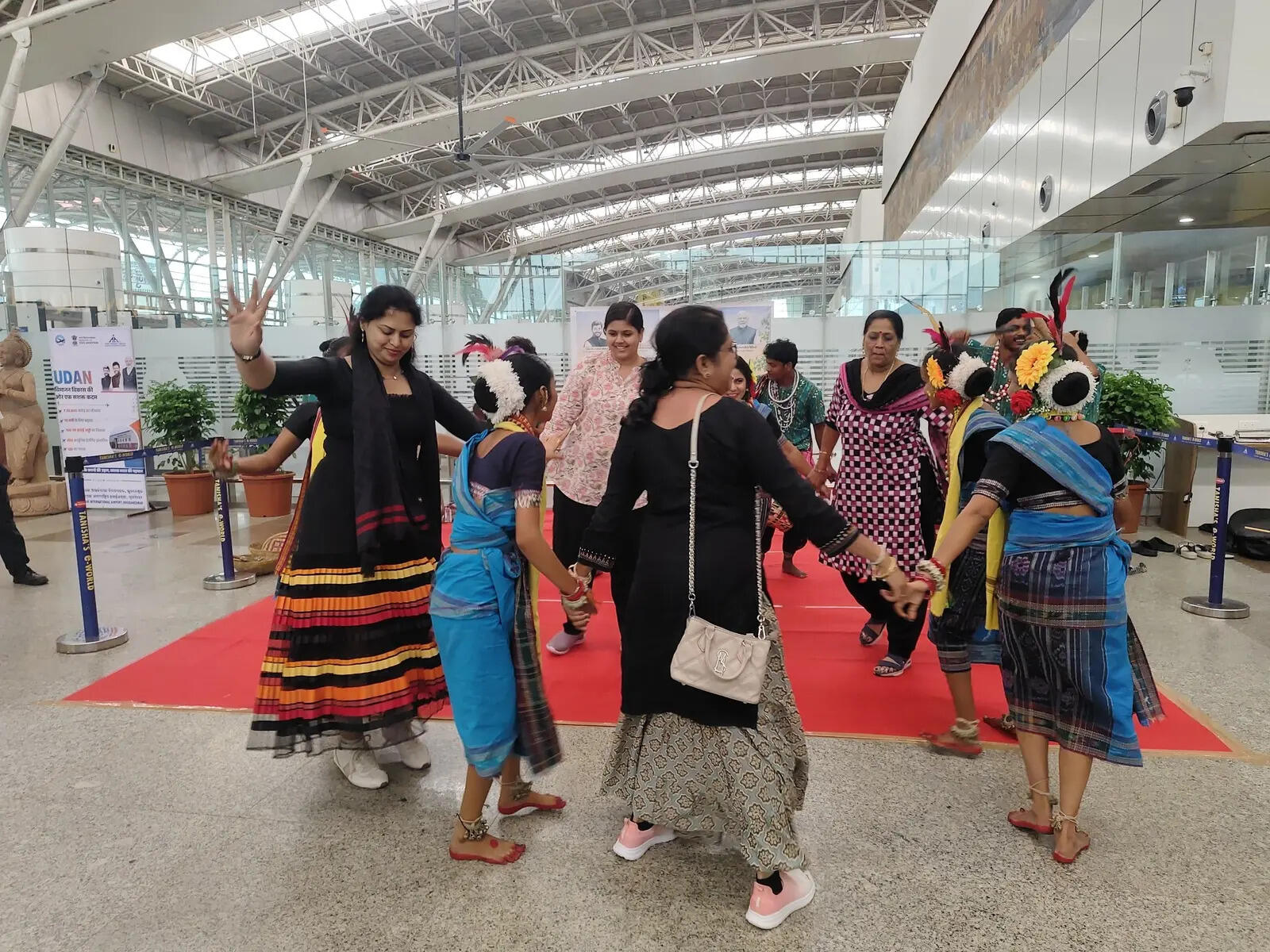 Airport observes Yatri Suvidha Diwas with themed activities