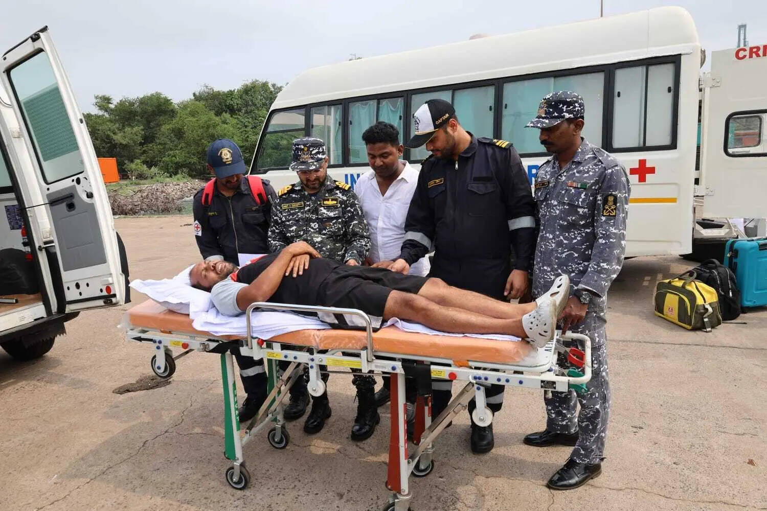 b14e91ad-471c-4ae6-8a87-091f24c92f1e_Indian_Coast_Guard_evacuated_a_critically_ill_Indian_mariner_from_Liberian_flag_MV_MSC_Diya_F_ship_in_Bay_of_Bengal.jpg
