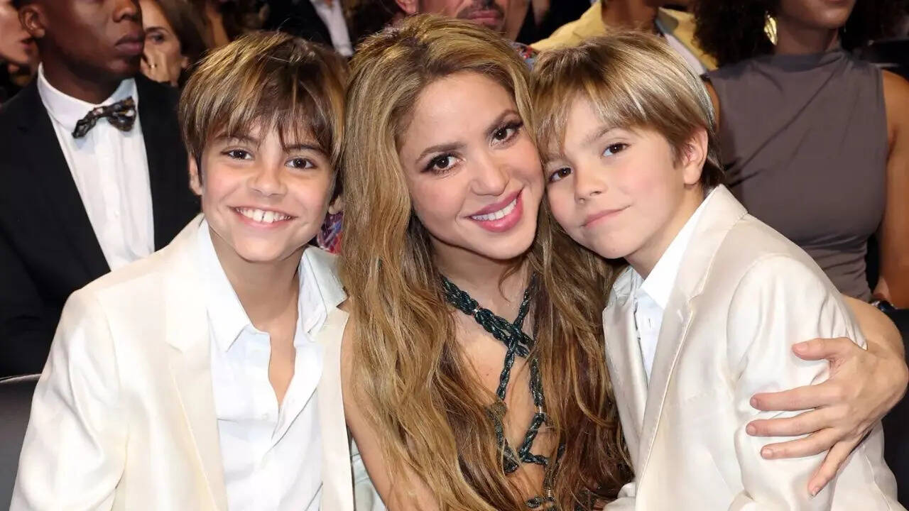 Milan, Shakira and Sasha