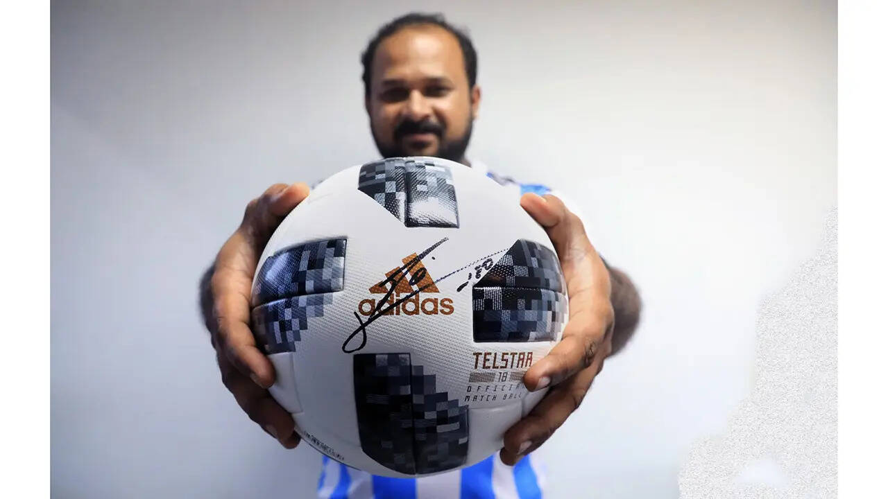 ball1.JPG.