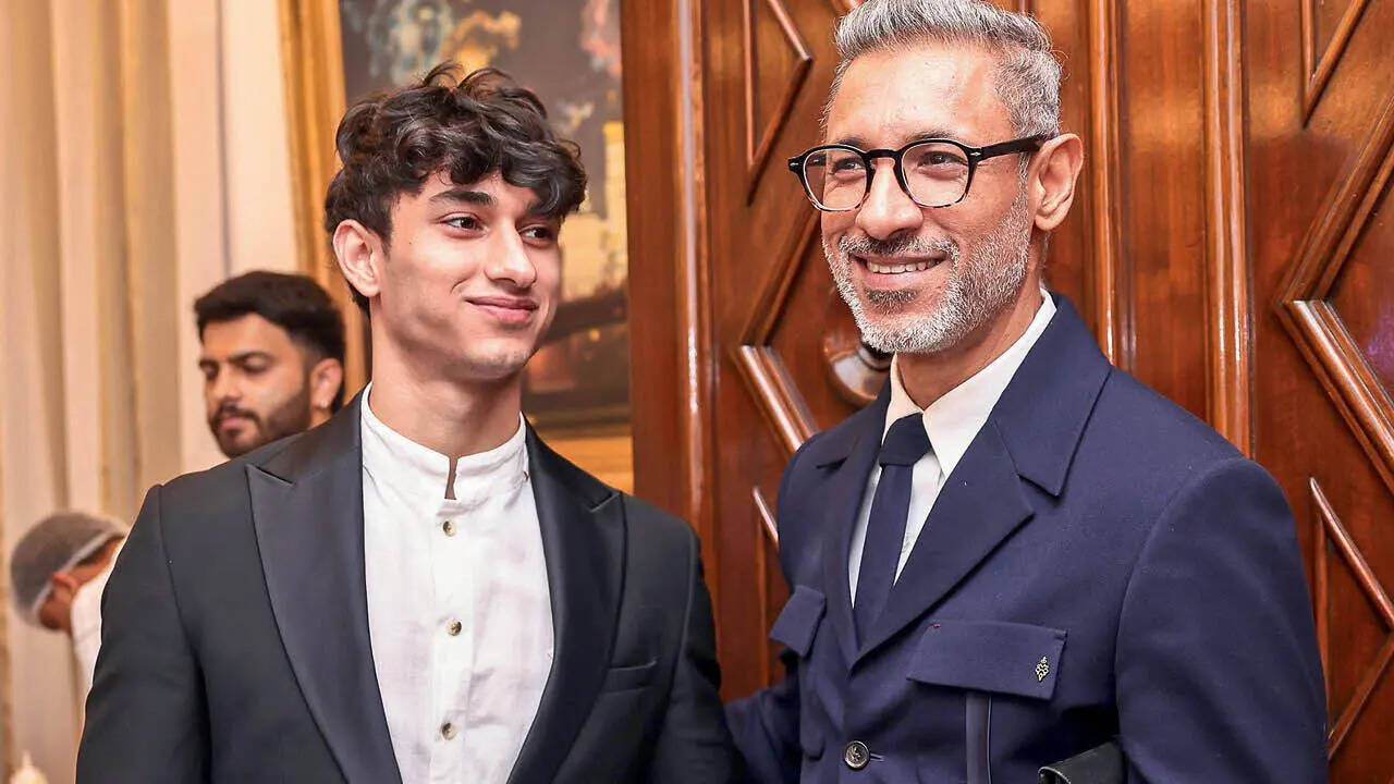 Nikhil Mehra with his son Vivhan