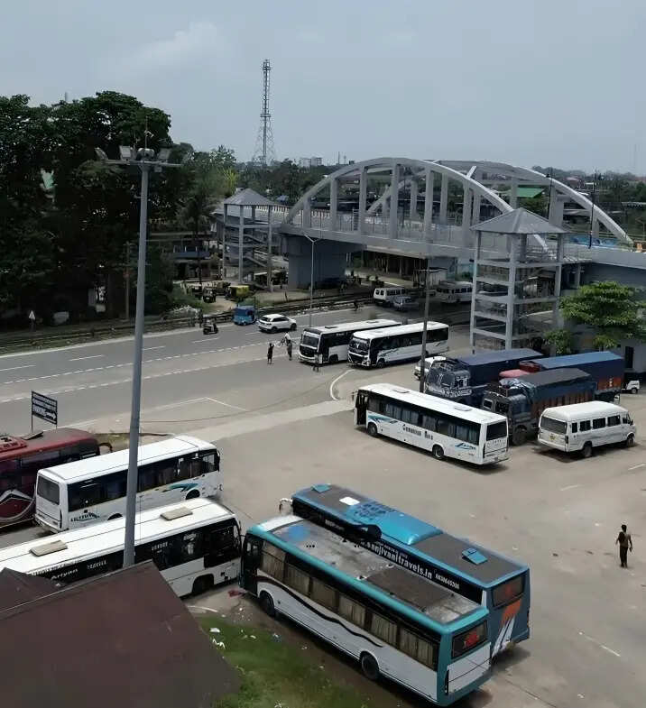 f6c3a2fb-cd7d-4245-913f-6ca1be65ed34_Murlidhar_Jalan_Bus_Terminus_.jpg