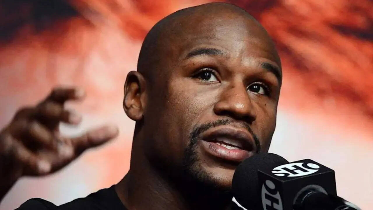 Ethan Miller/ Getty Images Floyd Mayweather