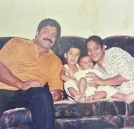 Meghamsh Srihari with his family