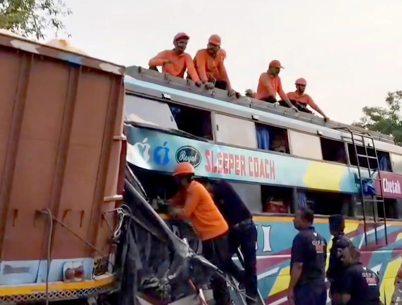 Bus collides with parked truck near Vadodara, killing six to eight and injuring dozens