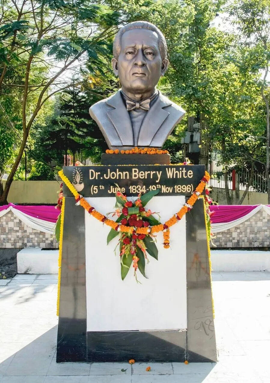 b5b33dd0-8177-4a5e-851e-335300083dfe_Dr_John_Berry_White_.jpg