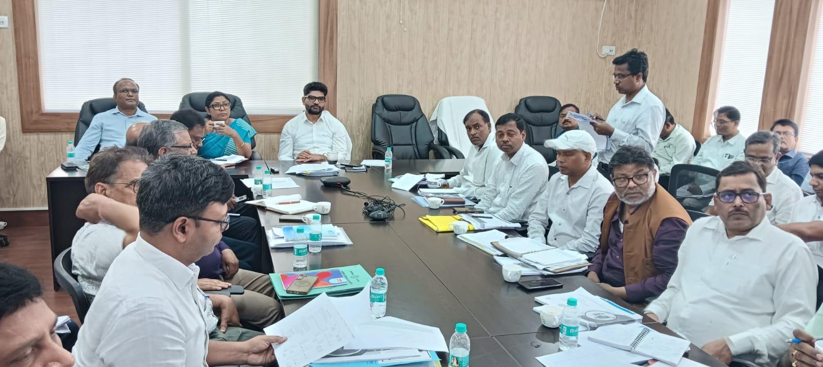 6768f254-cc5b-44cd-85c1-8dcdbf0d38dc_drinking_water_dept_meeting_2.jpeg