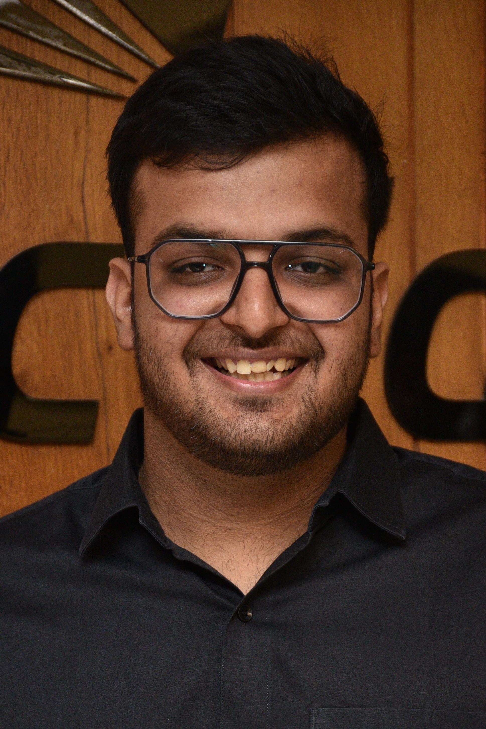 CA Toppers (3)-Akshat Beriwala-AIR10.JPG