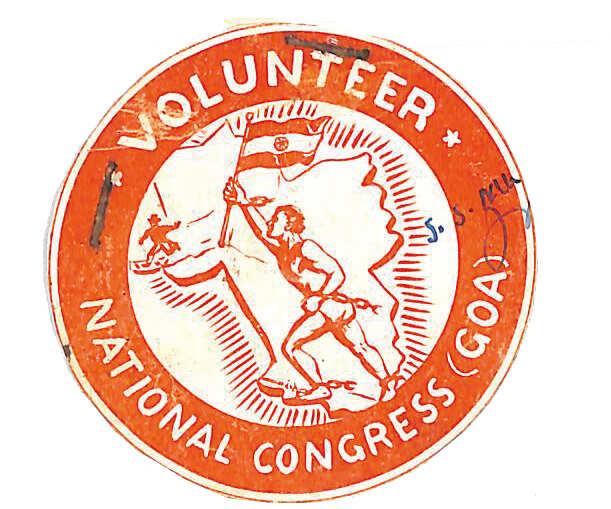 A volunteer badge