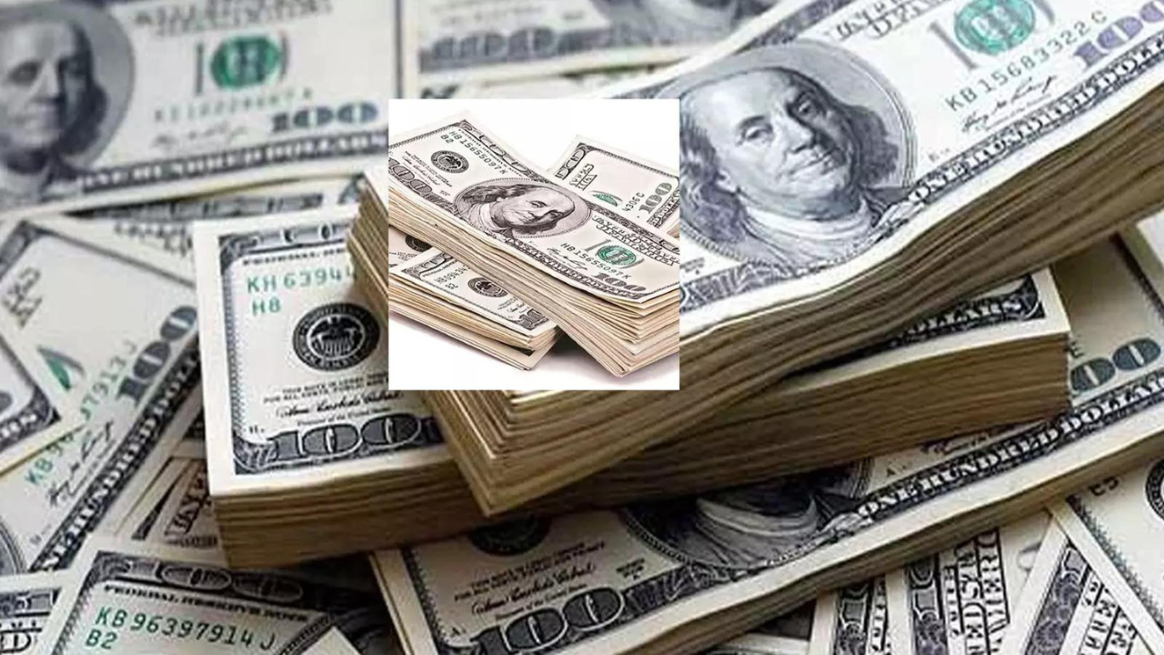 India's forex reserves tumble nearly $10 billion as gold holdings see sharp drop