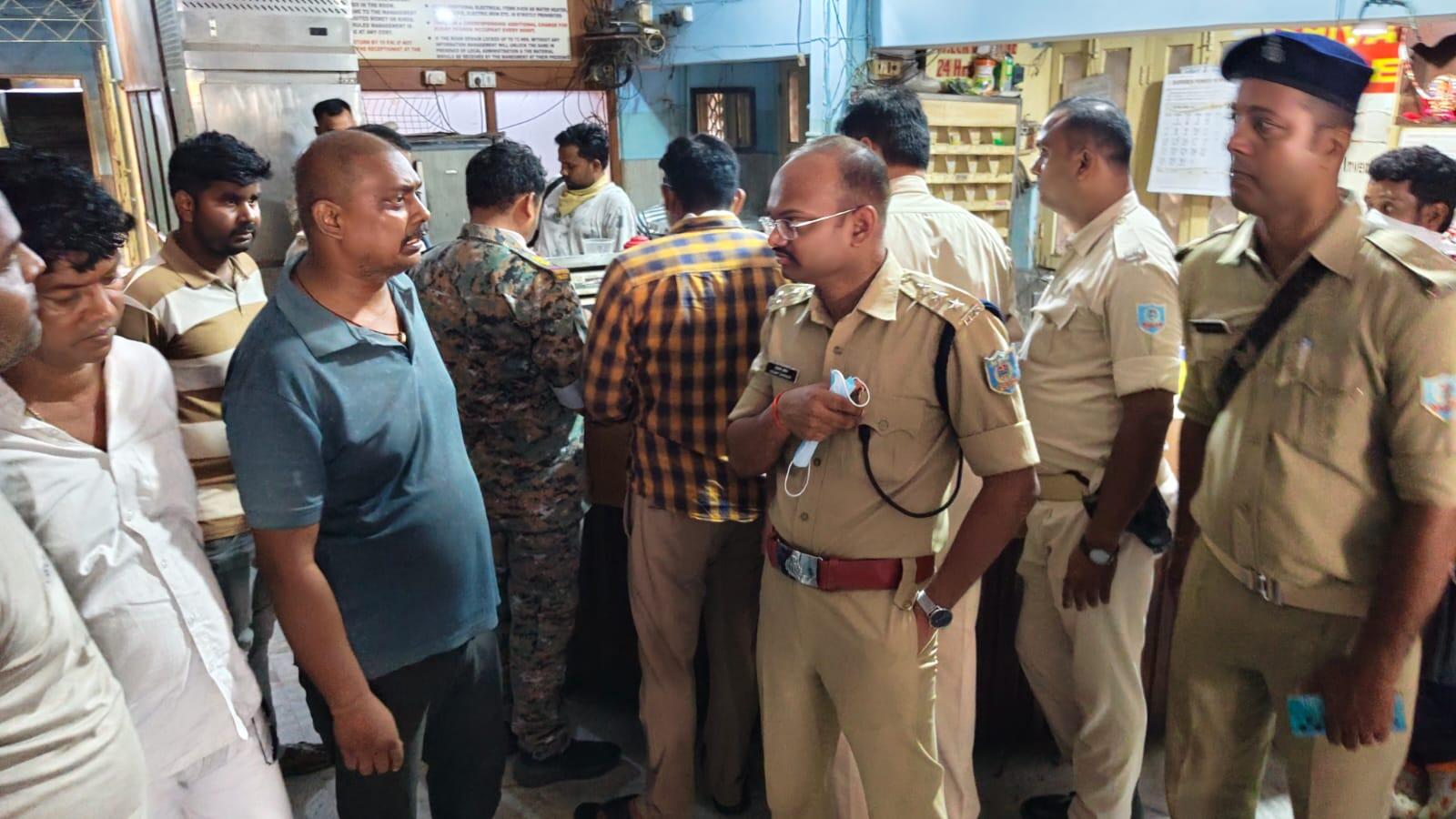 e53a9a16-b18f-437e-bc76-9e719e3cc886_Bokaro_Police_Probe_Death_in_Lodge_Room_1.jpg