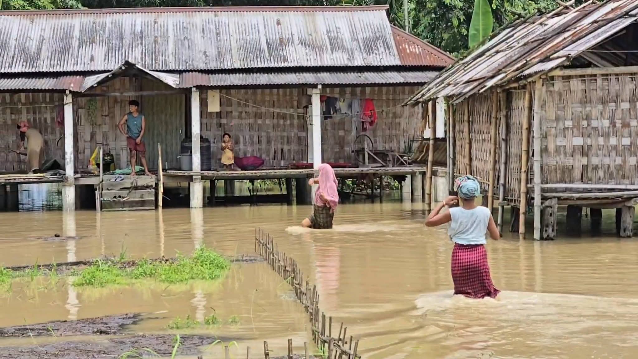 6d05ef7c-e239-420b-aa2b-7b943caaebb7_Dikhari_River_flood.jpg