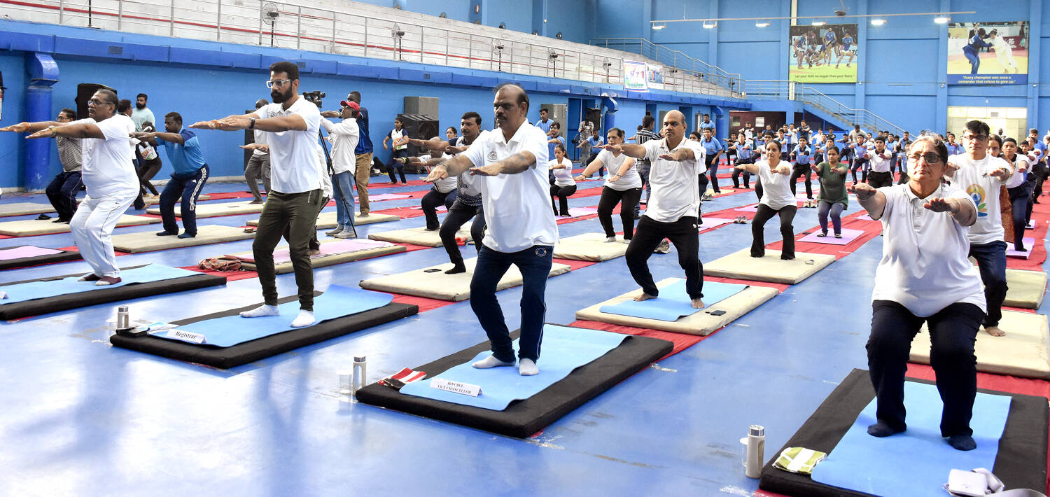 635c6466-cef6-401b-ba37-cd71019fea7b_bp_msu_yoga_5.jpg