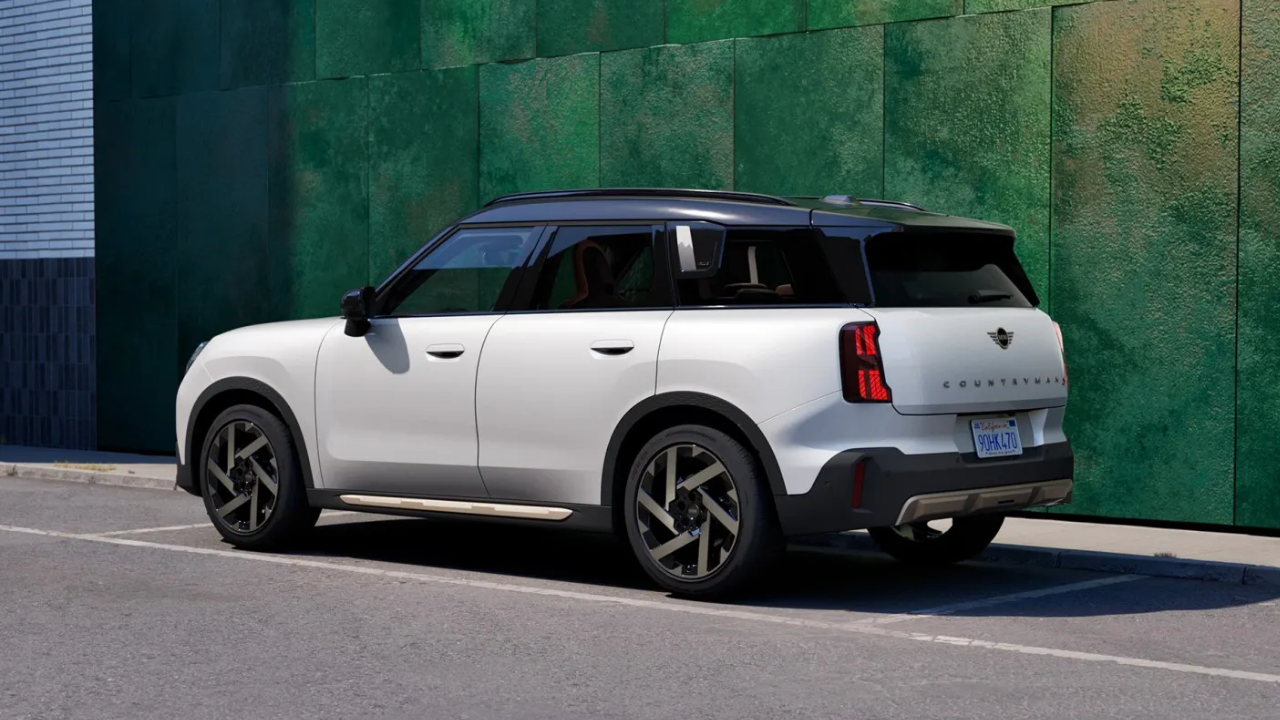 Mini compatriot C