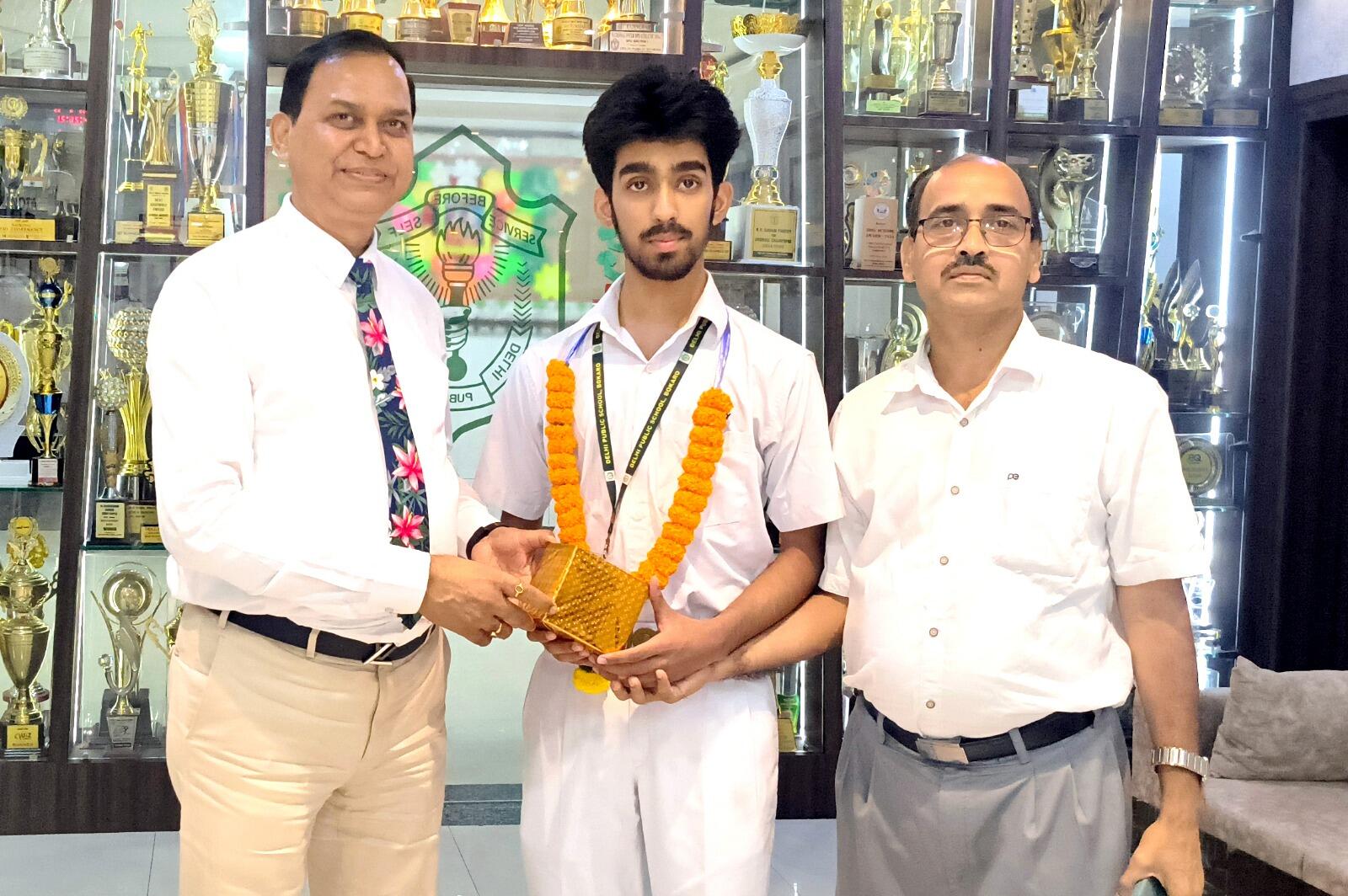 61c3662b-c37a-400a-8fcf-77b2e0f7e3dd_Aditya_Mishra_at_school_1.jpeg