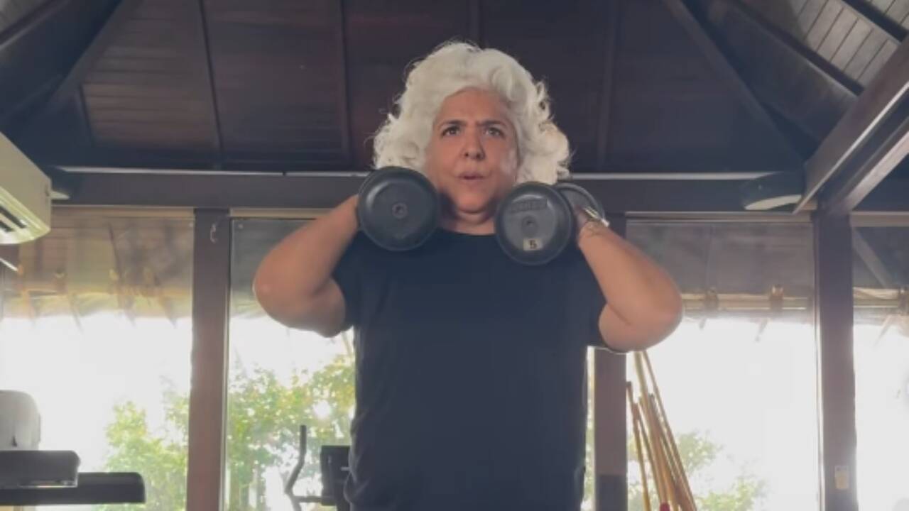 Pinkie Roshan proves age is just a number; Hrithik Roshan's mother's fitness routine goes viral; Fans say, 'Mam's always tough'