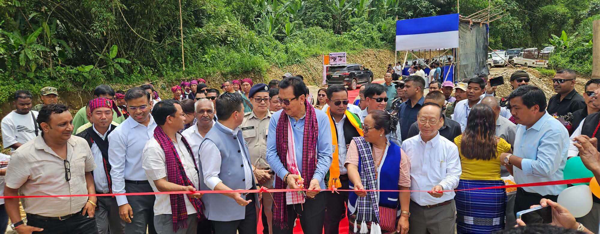 1370c4d2-c67d-43b8-9c59-73220f0fcd62_Deputy_CM_inaugurating_bridge.jpg