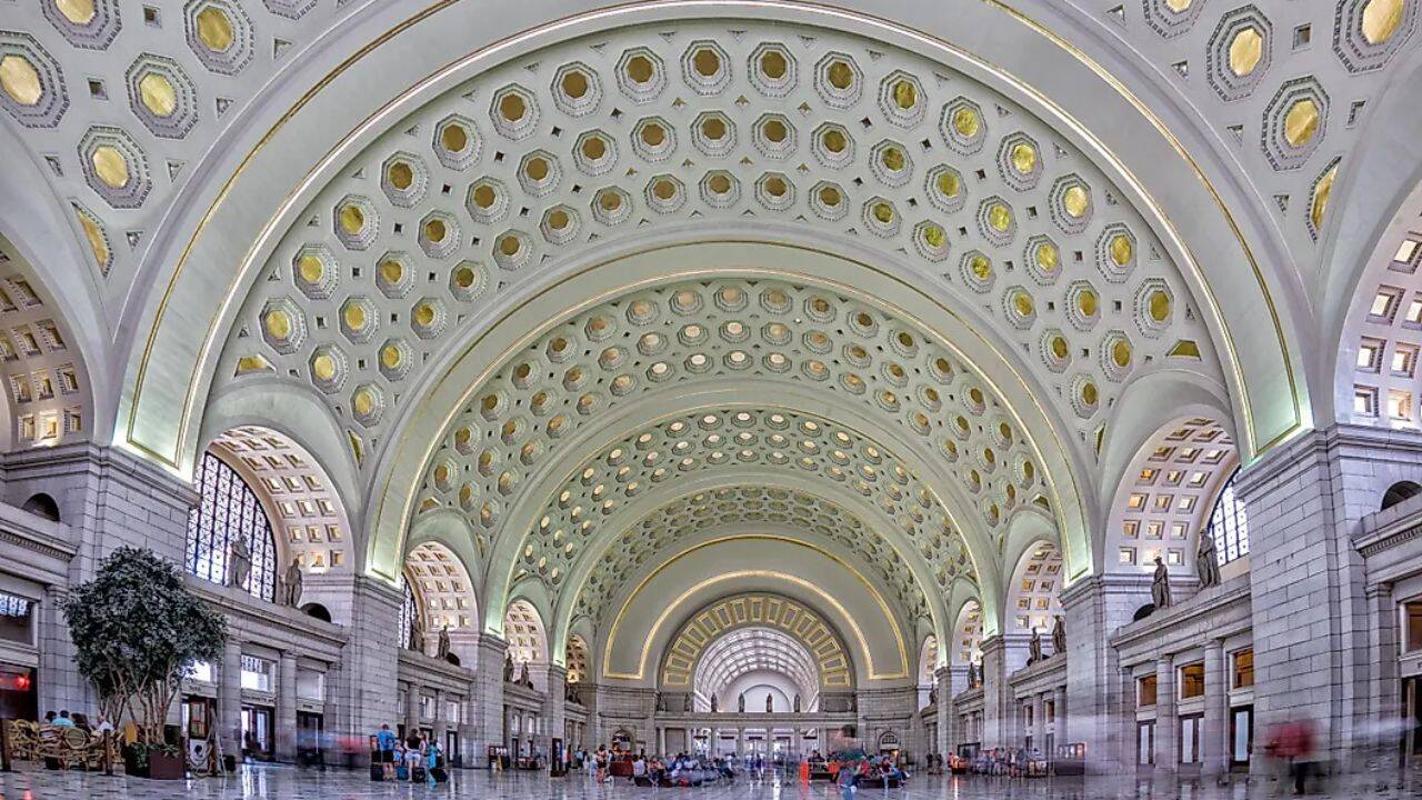 worldatlas From Grand Central Terminal to 30th Street Station
