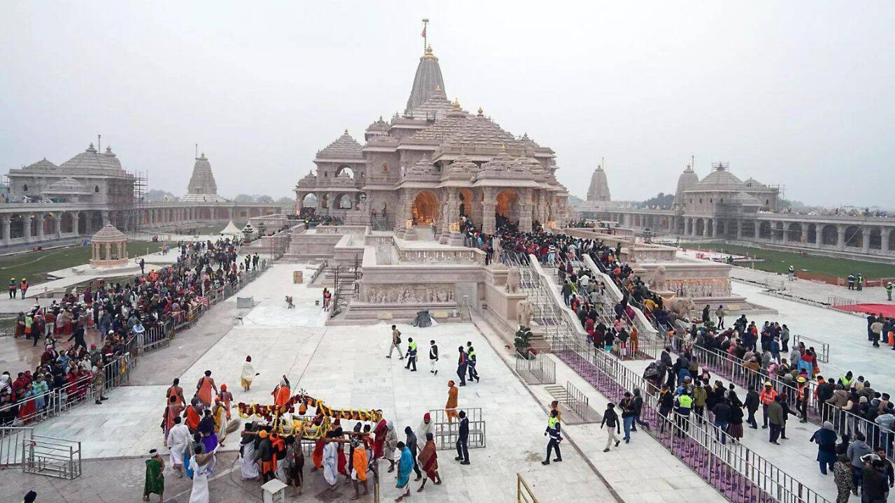 Ram Temple 'donation theft' case: FIR filed against 8, including cash counting in-charge