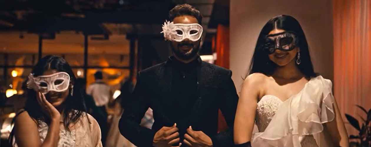 pg2_MCMW_Masquerade-Ball2