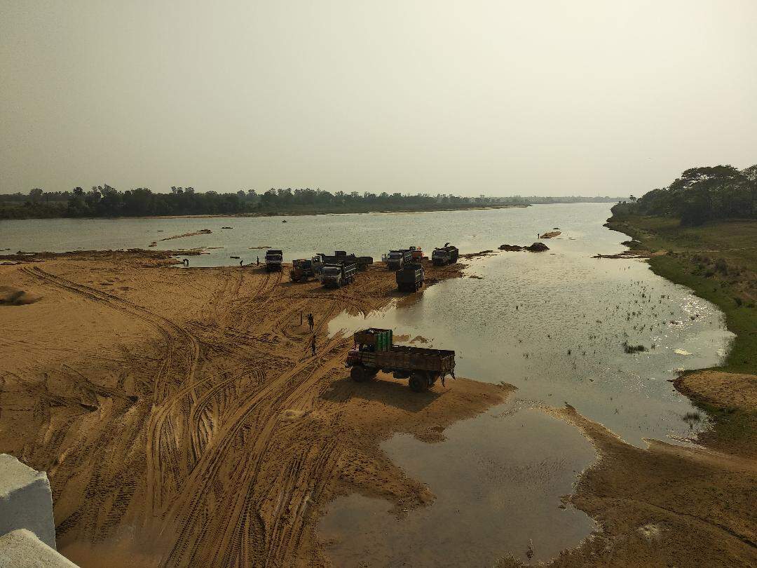 2b6d0c9a-67eb-4b06-b58c-31fc3a29f321_illegal_sand_mining_in_the_district.jpeg