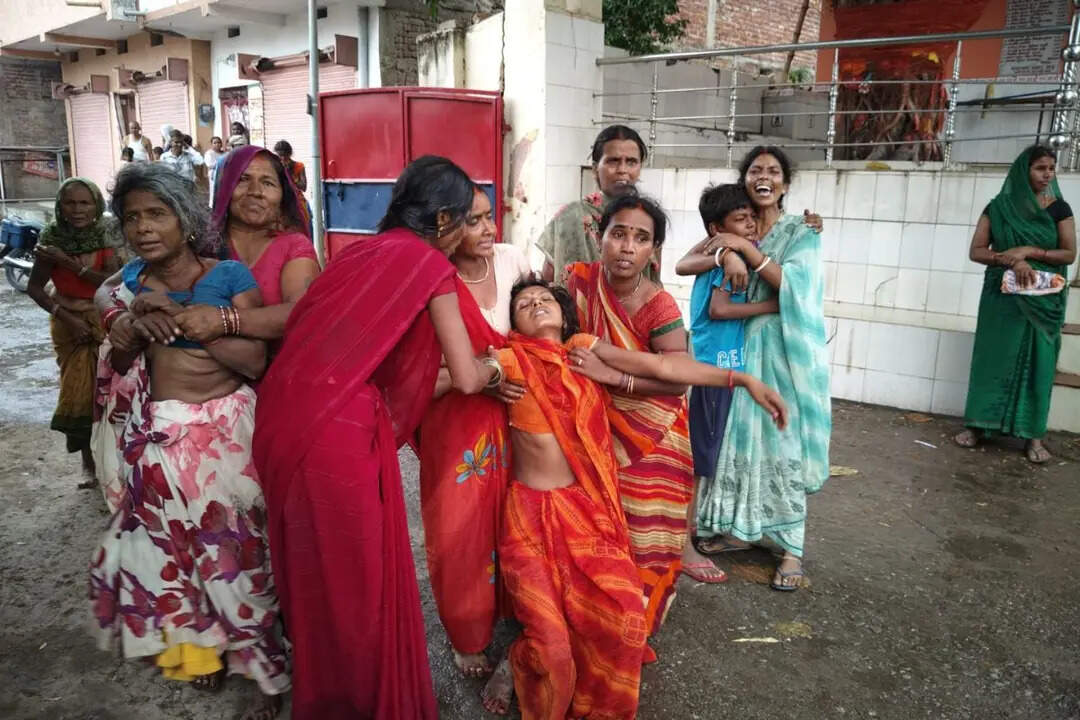 b56e5fc1-95c5-4bcc-8a81-26970591fe9d_Deceased_Devcharan_Yadavs_wife_Ranju_Devi.Vishvendu_Jaipuriar.webp
