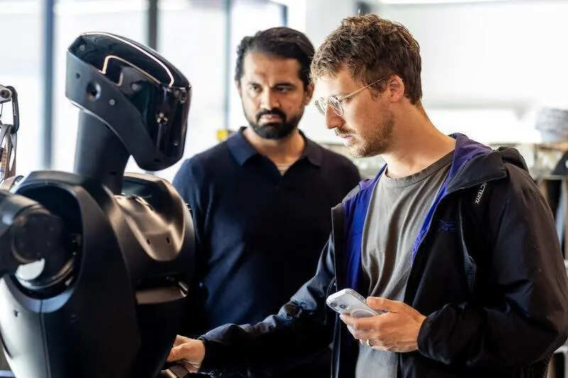 Humanoid robots expand use from industrial sites to military and frontline roles